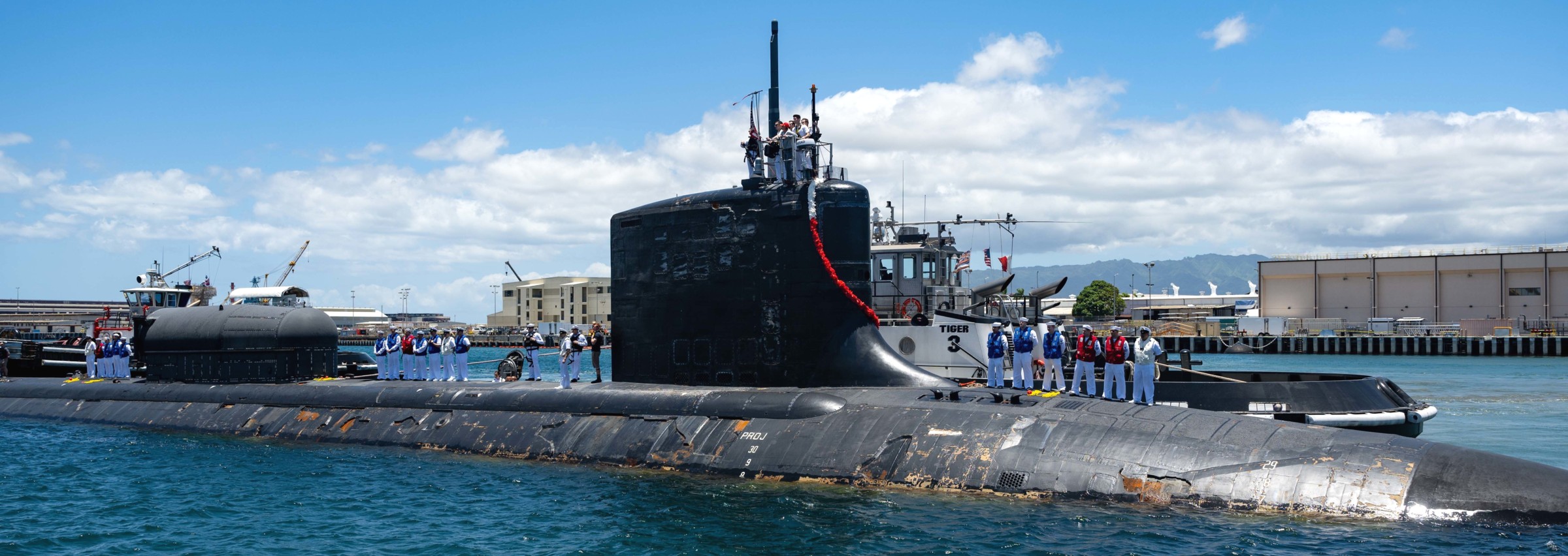 ssn-777 uss north carolina virginia class attack submarine returning pearl harbor hickam hawaii 2022 65