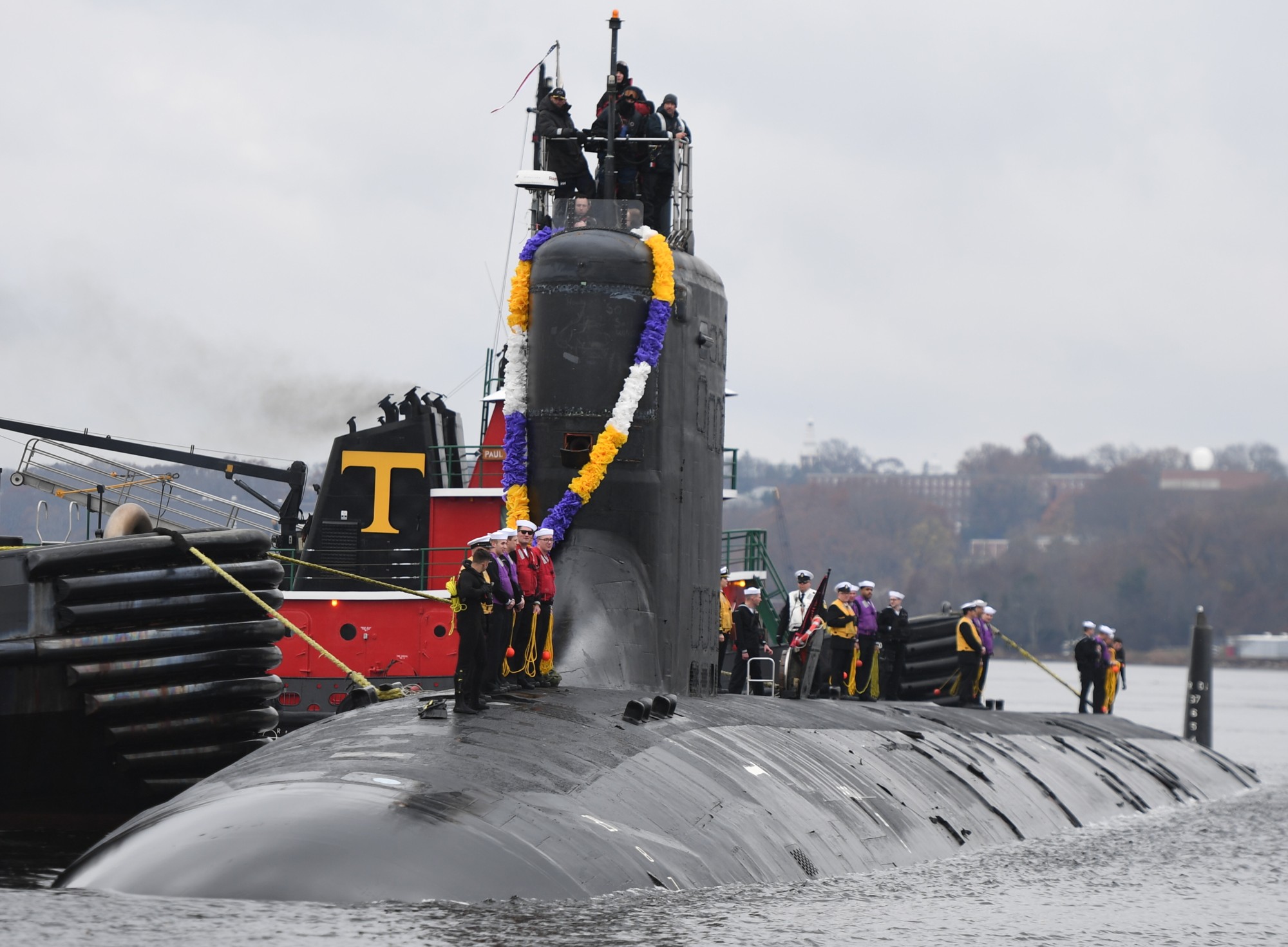 ssn-783 uss minnesota virginia class attack submarine returning subase new london groton 2021 42