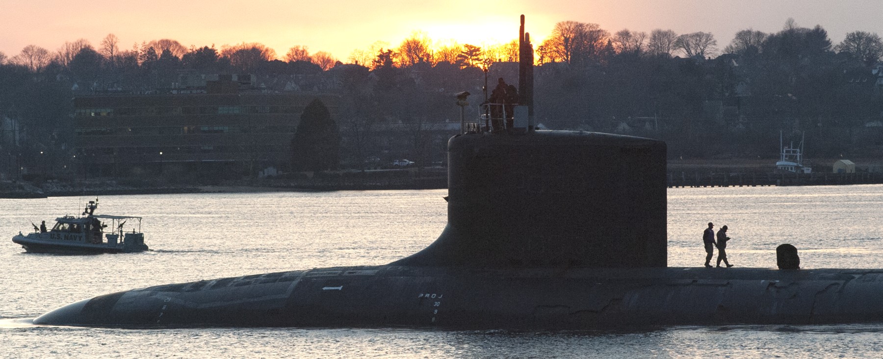 ssn-783 uss minnesota virginia class attack submarine departing subase new london groton 2022 43