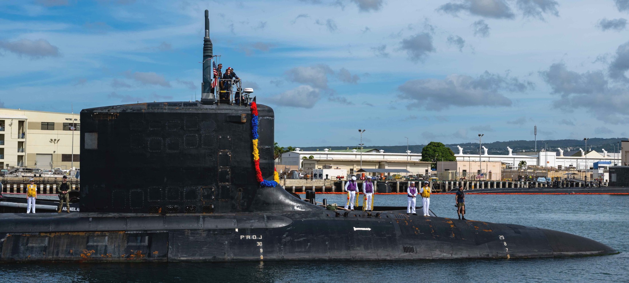 ssn-783 uss minnesota virginia class attack submarine arriving pearl harbor hickam hawaii 2022 45