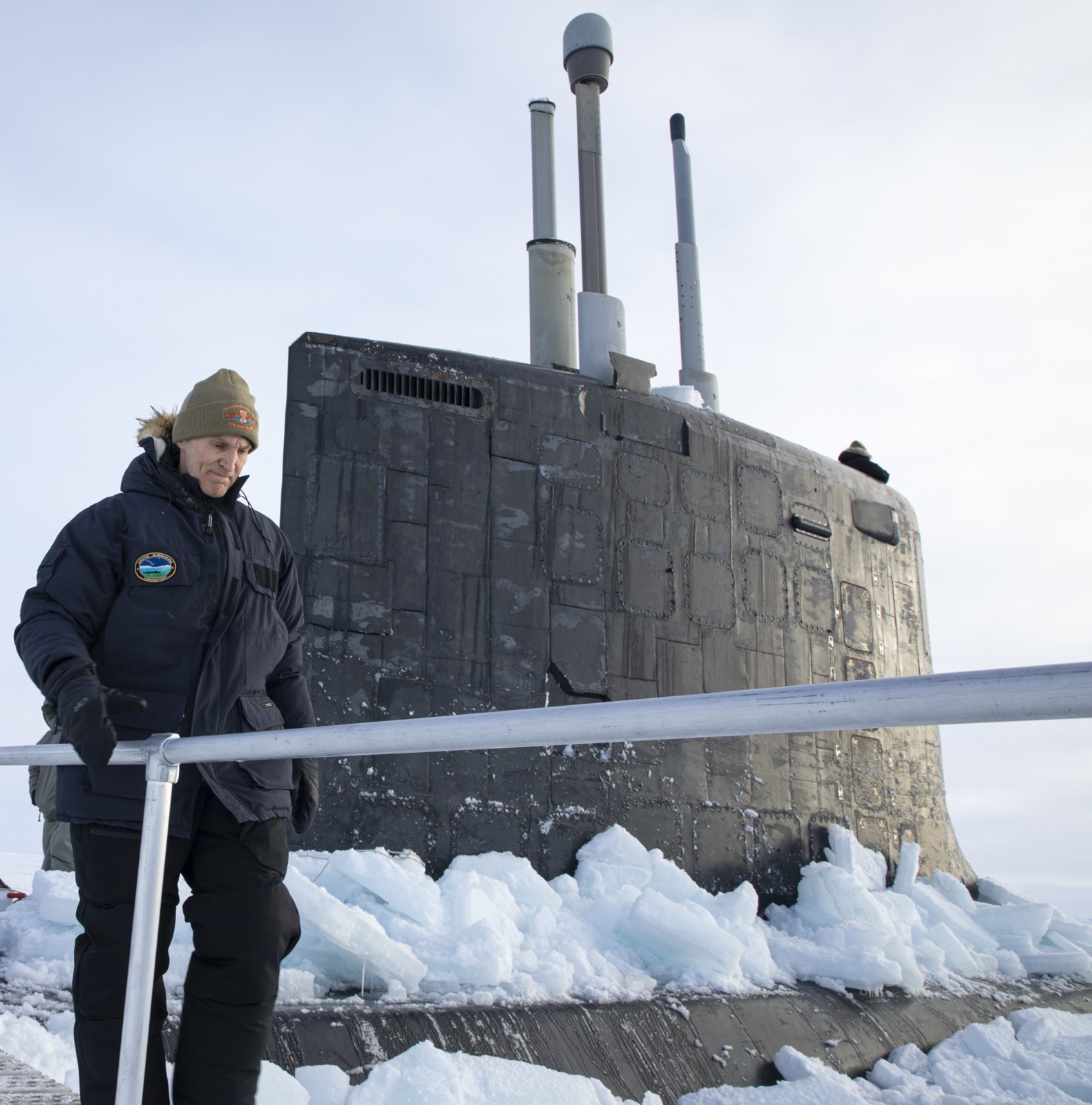 ssn-786 uss illinois virginia class attack submarine icex 2022 beaufort sea 43