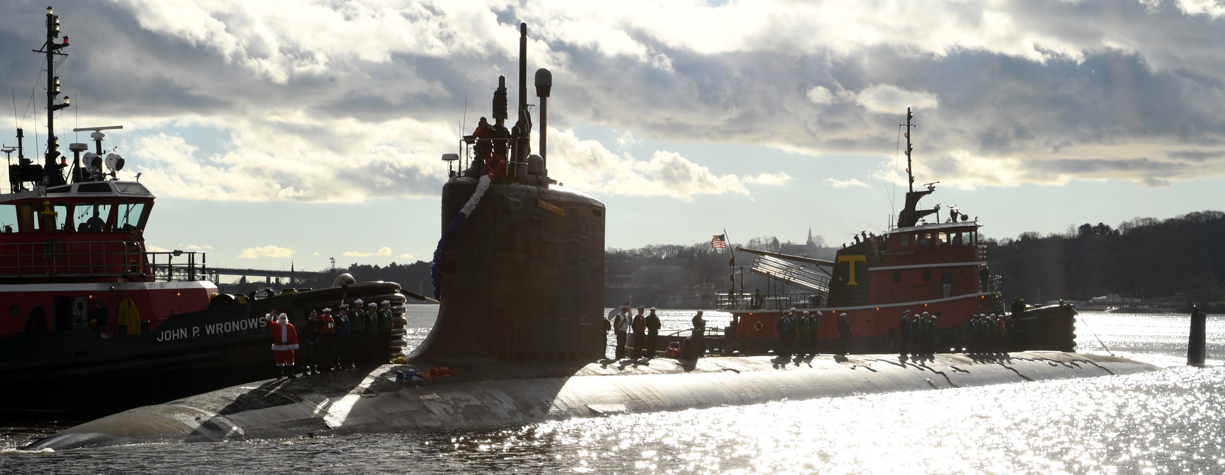 ssn-788 uss colorado virginia class attack submarine returning new london groton 36