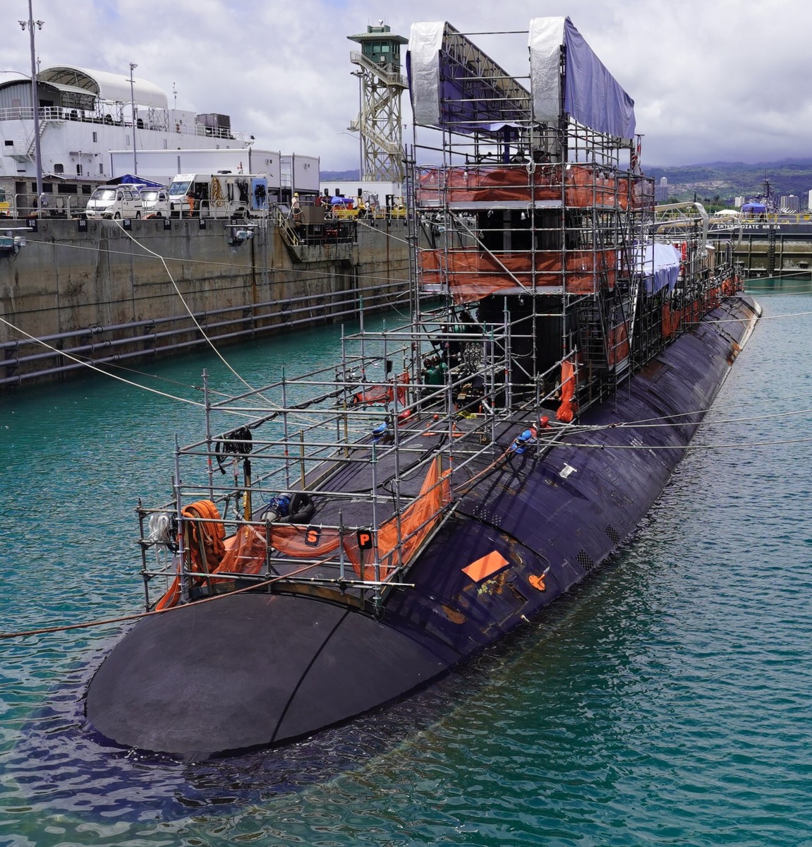 ssn-788 uss colorado virginia class attack submarine dry-dock pearl harbor naval shipyard imf hawaii 42