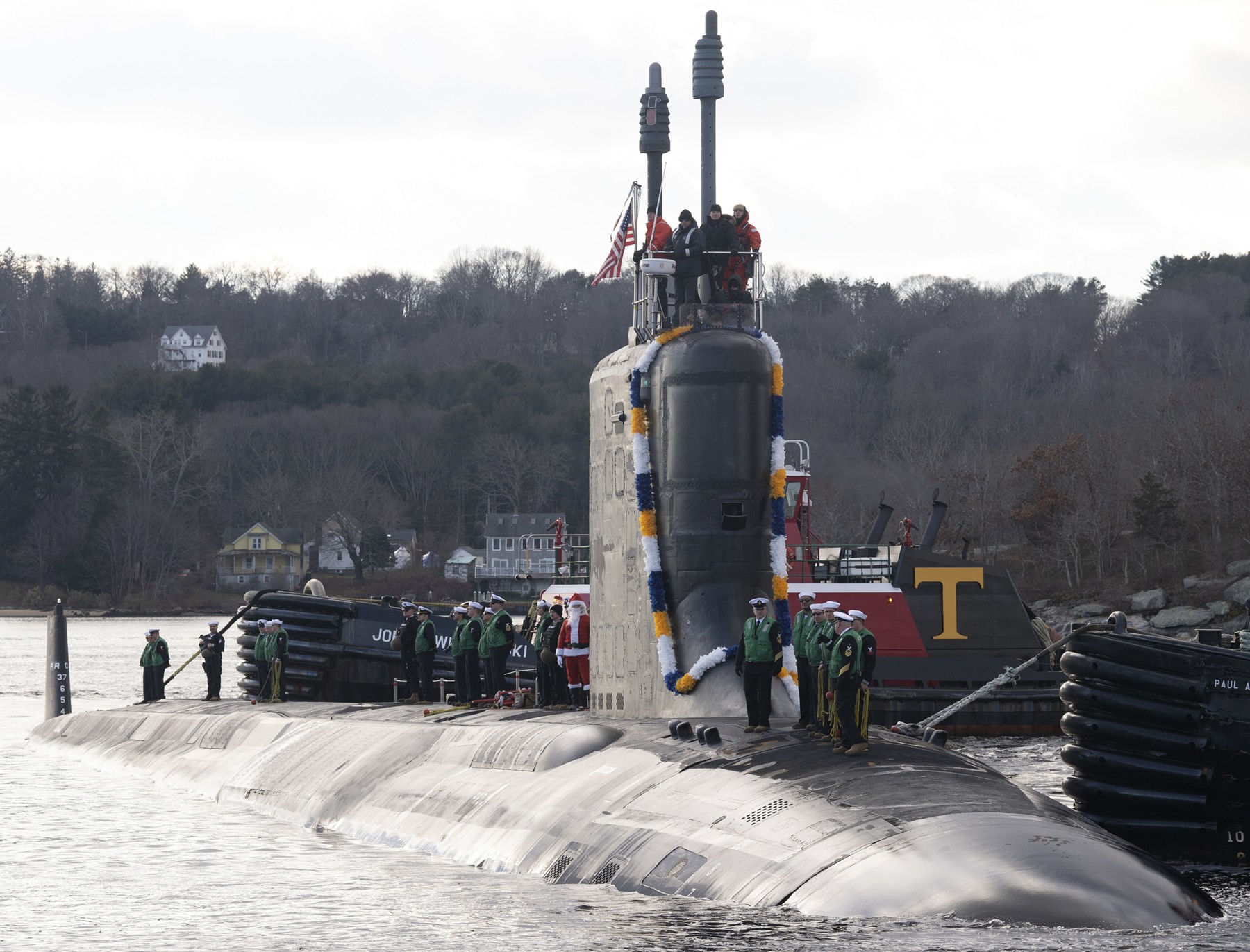 ssn-790 uss south dakota virginia class attack submarine subase new london groton 17