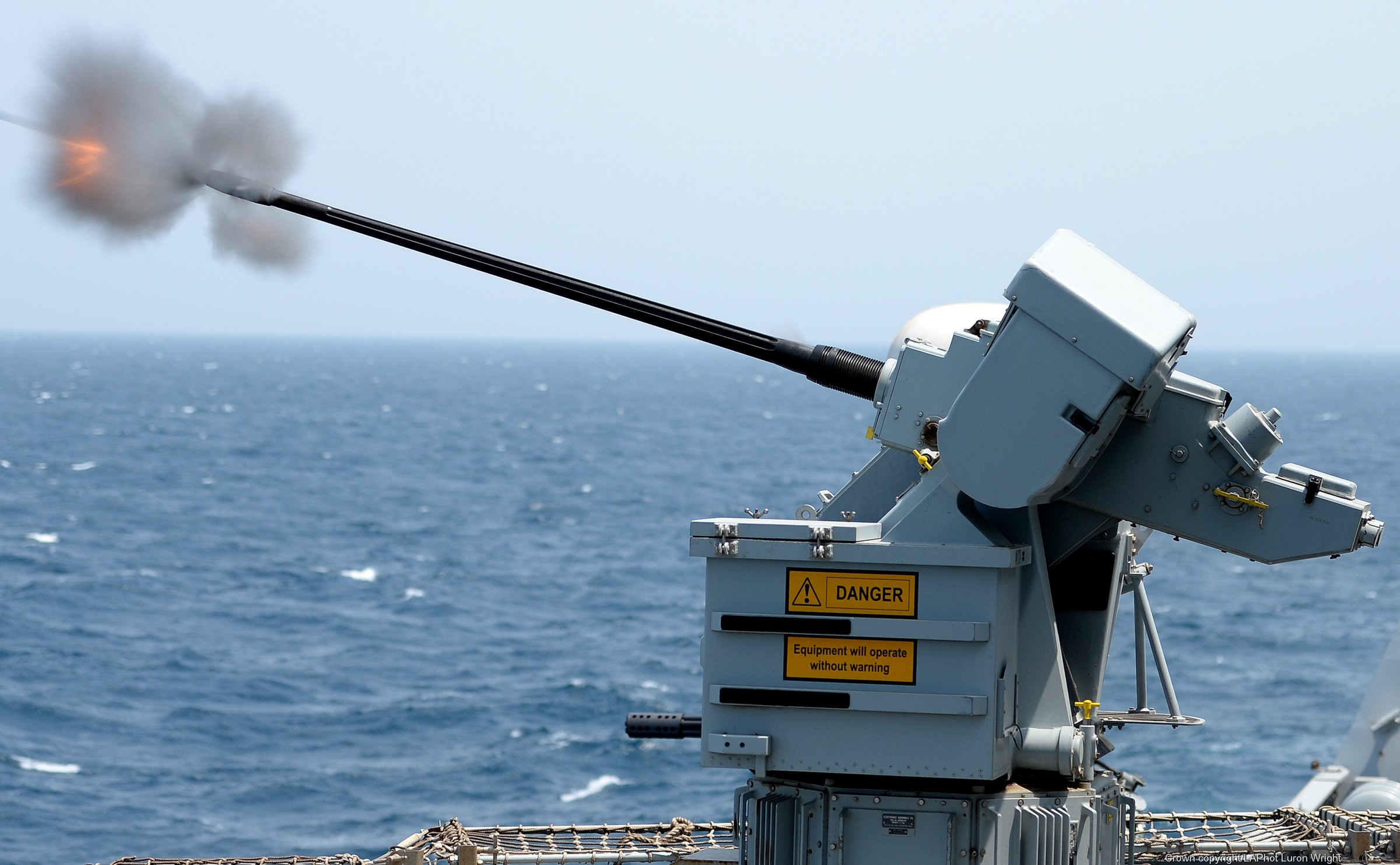 ds30b mark-1 rapid fire cannon 30mm type 45 daring class destroyer royal navy 08