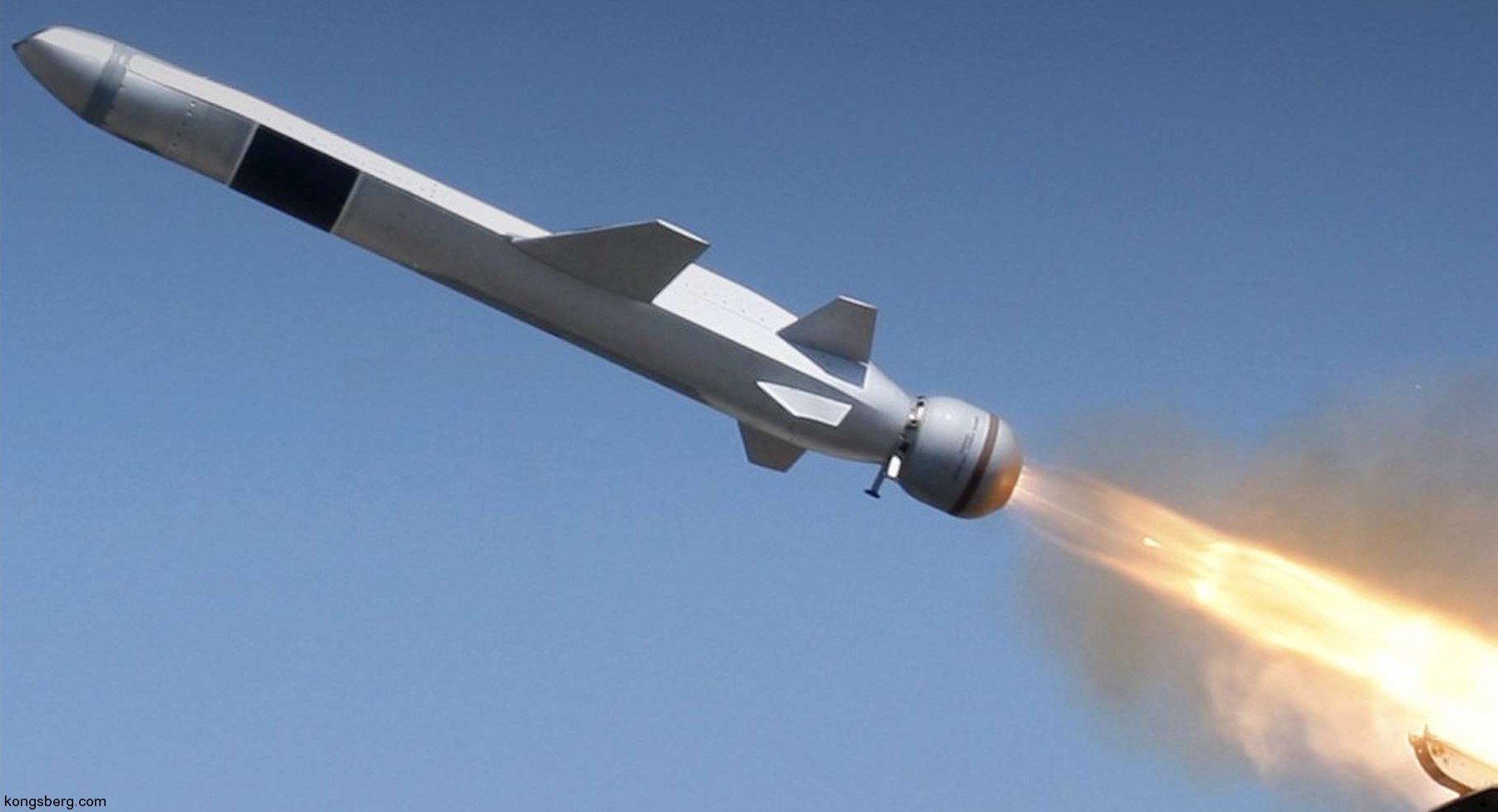 naval strike missile nsm coastal defence system cds kongsberg 32