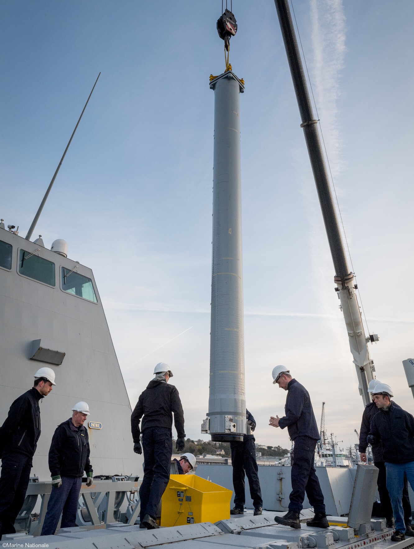 mbda mdcn naval cruise missile de croisière ncm scalp land attack frigate sylver a70 vls 14 