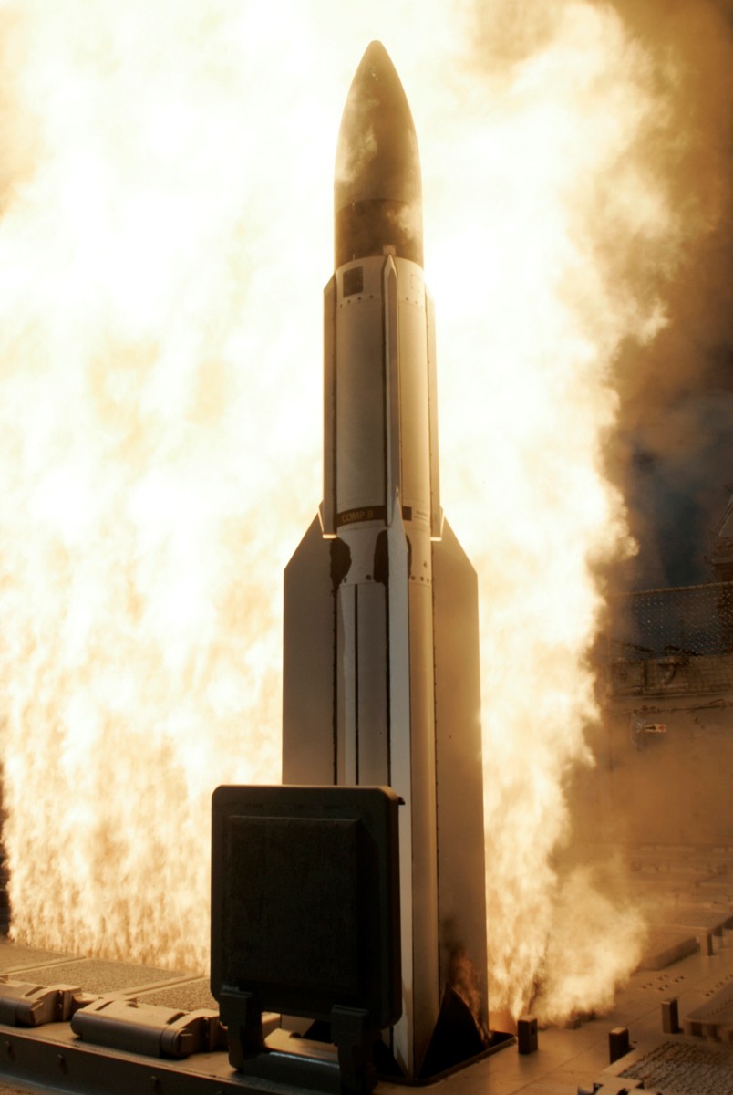 rim-161 standard missile sm-3 sam ballistic defense abm 06