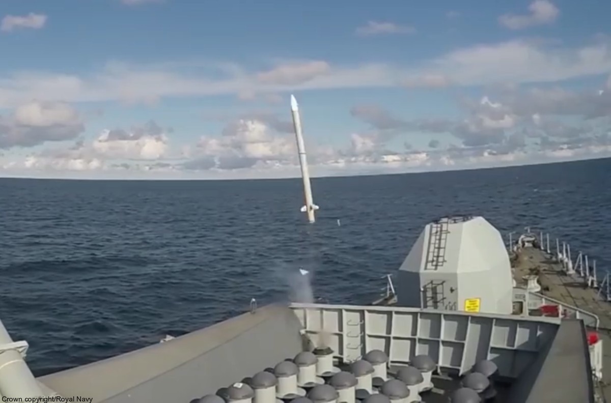 sea ceptor camm anti air defence missile system sam navy mbda 03