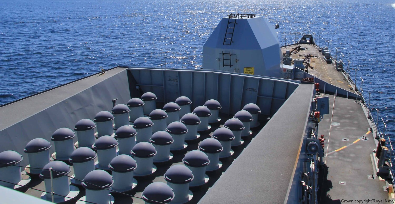 sea ceptor camm anti air defence missile system sam navy mbda 07